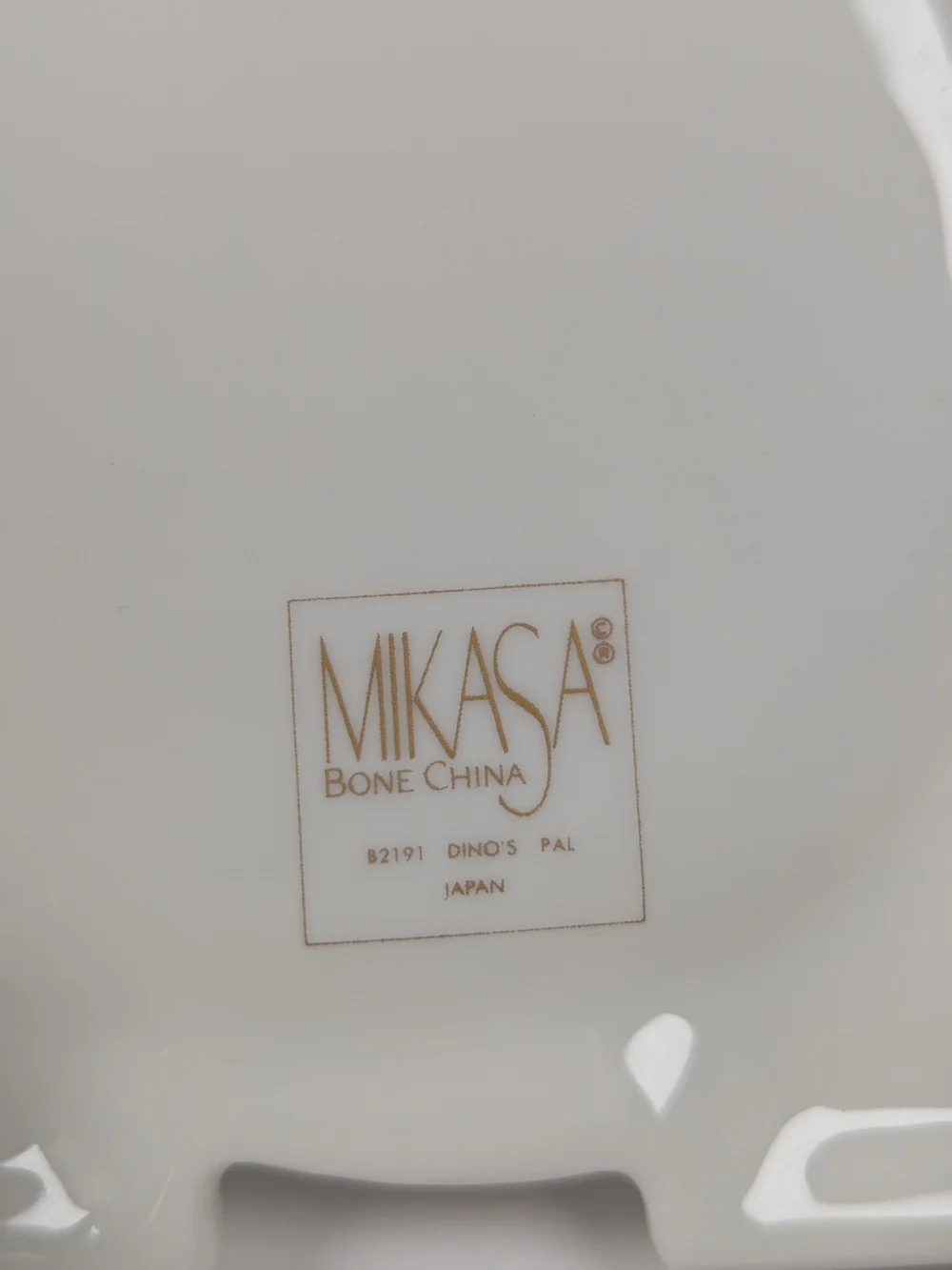 Mikasa Bone China Dino's Pal B2191 Dinosaur Picture Frame Polka Dot Japan